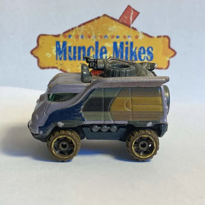 2015 Hot Wheels Star Wars Garazeb Orrelios Character Car Pearl Turquoise 1