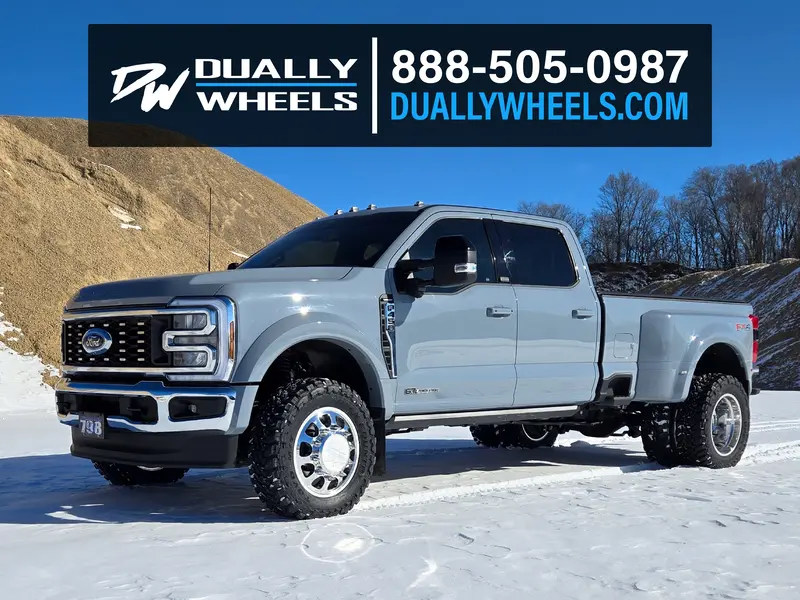 2025 Ford F-450 Super Duty 1