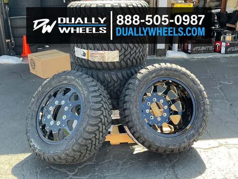 20X8.25 Ddc Ten Black Milled 05-Up Ford 19-Up Dodge Forged Dually Wheels 8X200 Set Of 6 (Lug Nuts And Billet Lug Covers Included) Fits Up To 12.50 Tire 2