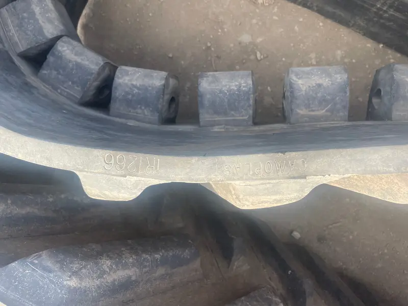 30" Cat Challenger Mt800 Used Track. Camoplast 1R1266 1