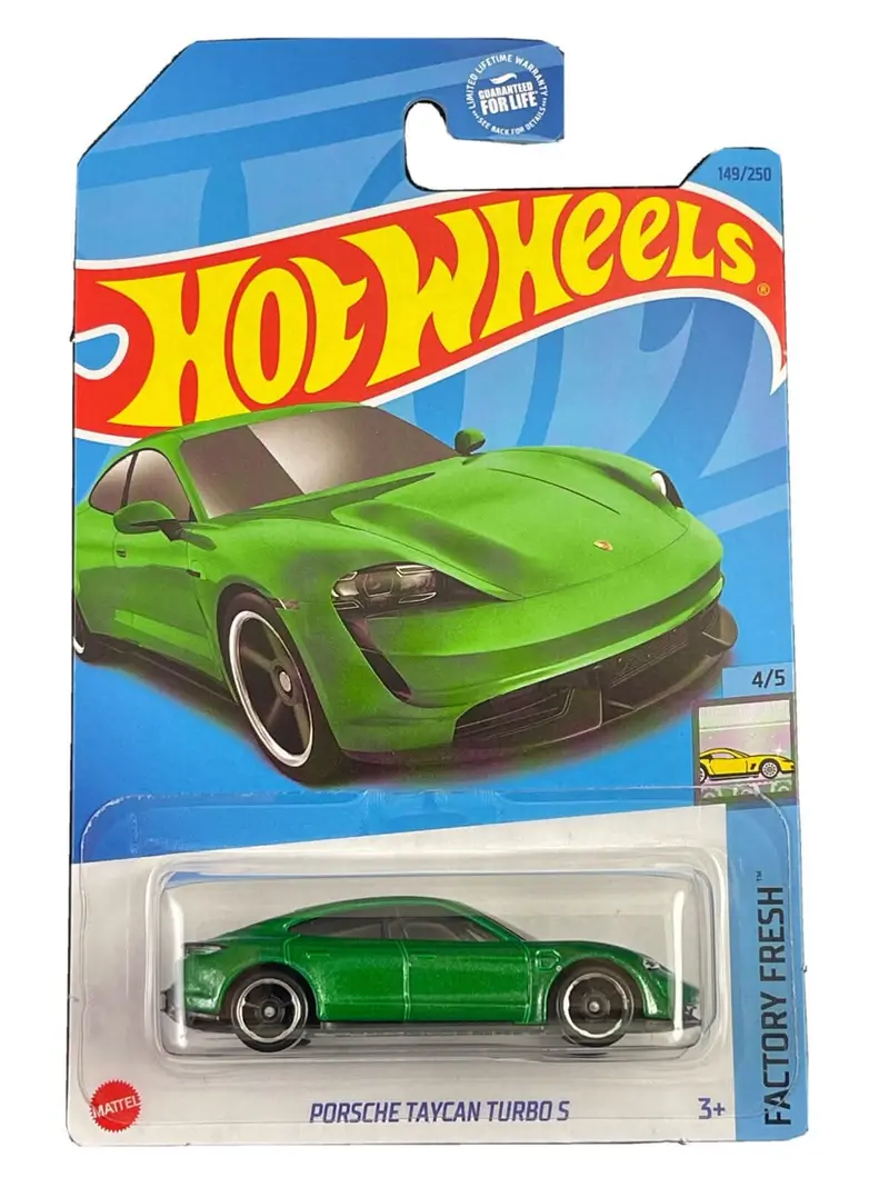 Collectable Carded Hot Wheels 2023 - Porsche Taycan Turbo S - Green 1