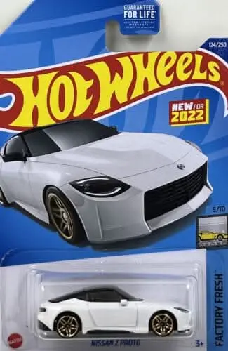 Collectable Carded Hot Wheels - Nissan Z Proto - White 1