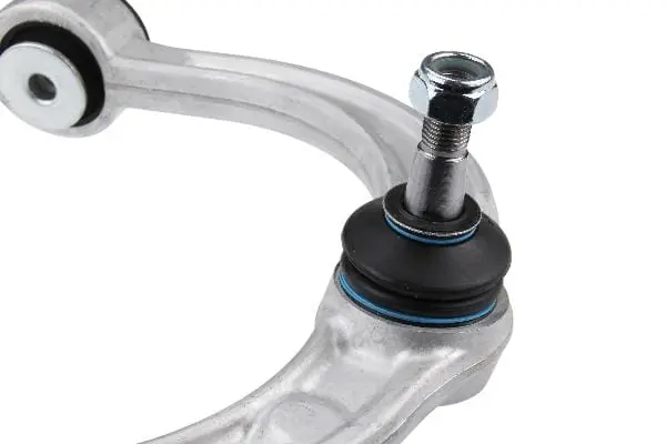 Control Arm - Mercedes 1