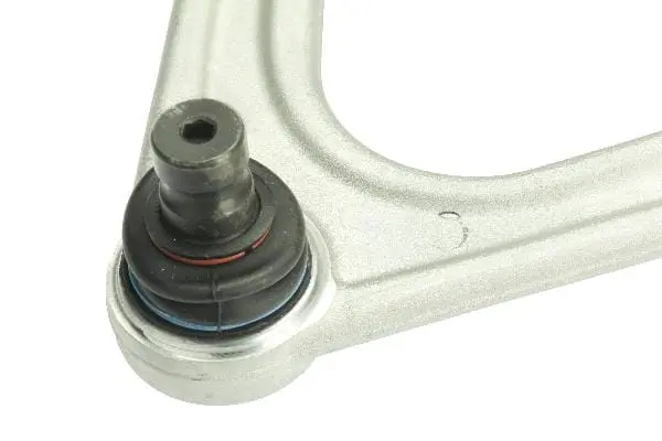 Control Arm - Mercedes 2