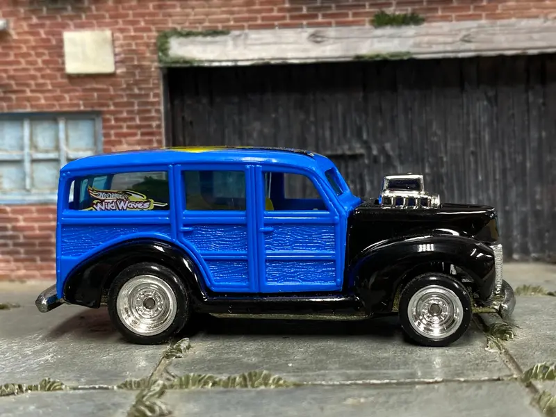 Custom Hot Wheels - 1940 Ford Woody - Black And Blue With Graphics - Chrome Steel Wheels - Rubber Tires 1