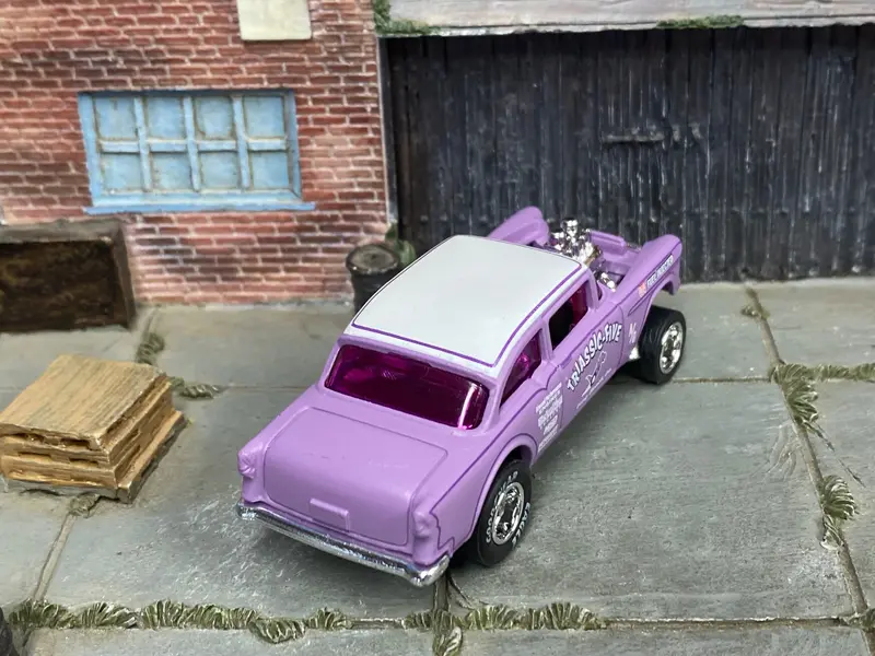 Custom Hot Wheels - 1955 Chevy Gasser - Purple And White Triassic-Five - Chrome Amr Wheels - Goodyear Slicks 2