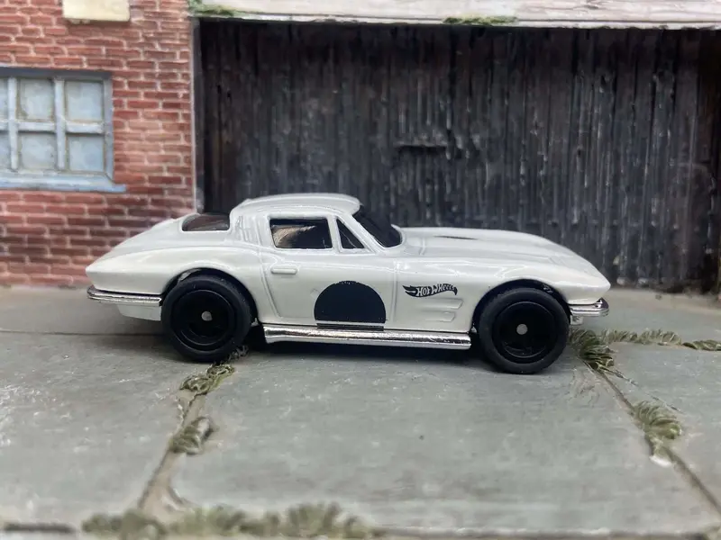Custom Hot Wheels 1964 Chevy Corvette White And Black With Satin Black 5 Star Wheels With Rubber Tires 1