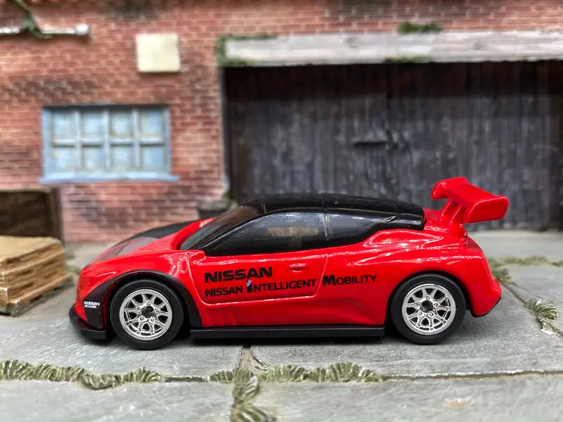Custom Hot Wheels - 2009 Nissan Gt-R - Silver - Black And Chrome 6 Spoke Wheels - Rubber Tires 1