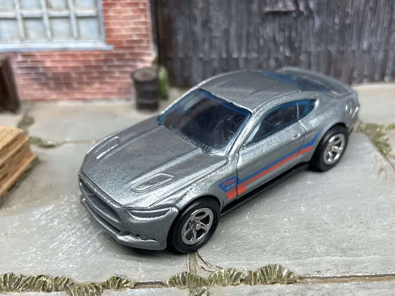 Custom Hot Wheels 2015 Ford Mustang Gt In Gray With Smoked Chrome Factory 5 Spoke Wheels With Rubber Tires 2