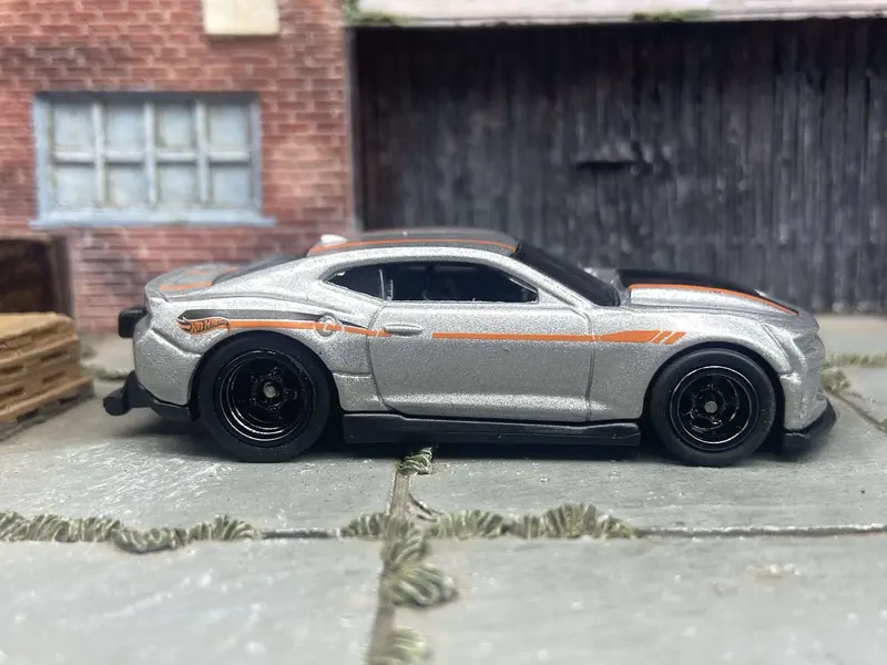 Custom Hot Wheels - 2018 Camaro Copo - Silver - Black 5 Spoke Deep Dish Racing Wheels - Rubber Tires 1