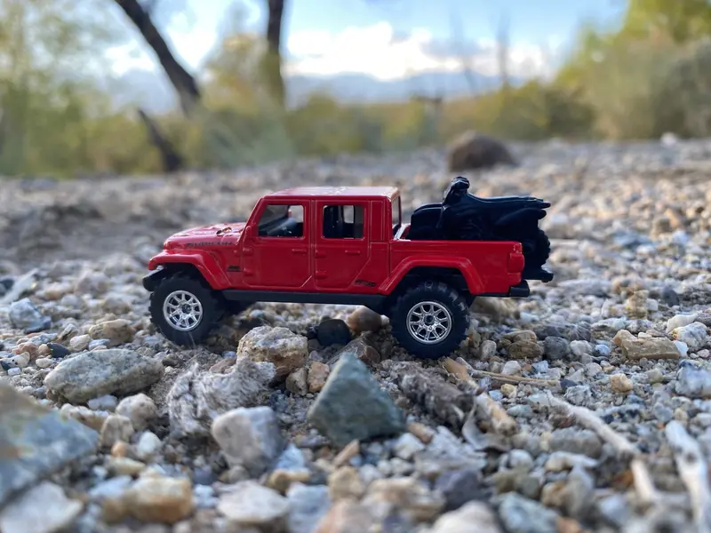 Custom Hot Wheels - 2020 Jeep Gladiator Truck - Red - 12 Spoke Chrome Wheels - Off Road Rubber Tires 2