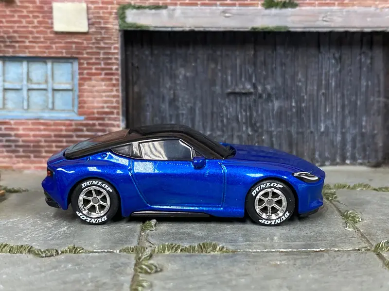 Custom Hot Wheels - 2023 Nissan Z - Blue - Chrome Track Wheels - Dunlop Rubber Tires 1