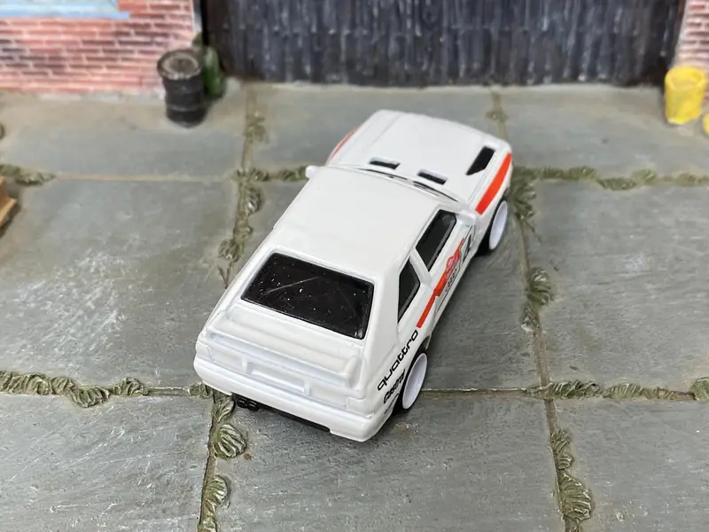 Custom Hot Wheels - Audi Sport Quatro - White Racing 4 -White Mag Wheels - Rubber Tires 2