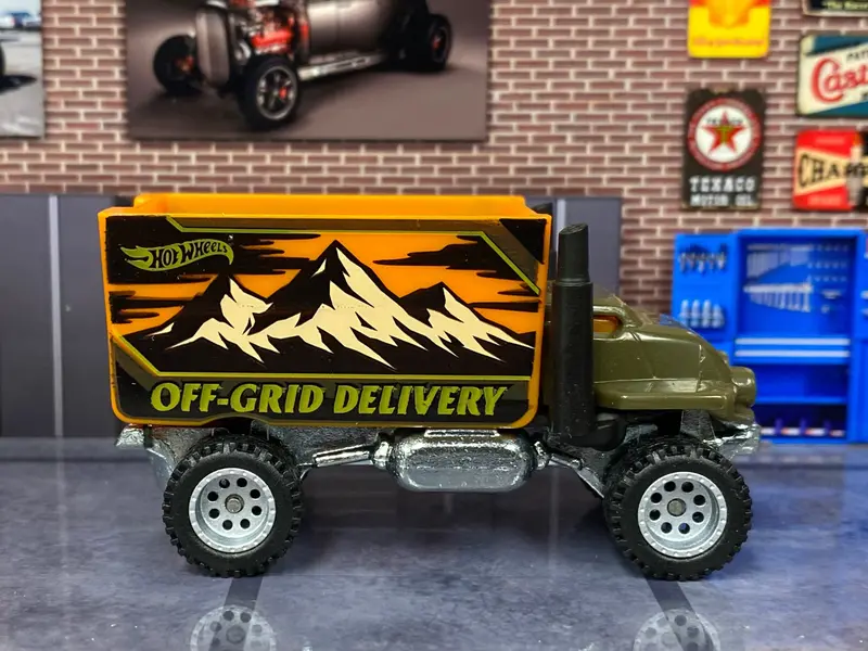 Custom Hot Wheels - Baja Hauler - Greena And Orange - Gray Beaded Wheels - Off Road Rubber Tires 1