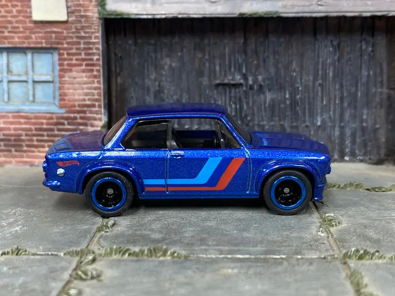 Custom Hot Wheels - Bmw 2002 - Blue - Black And Blue Mag Wheels - Rubber Tires 1
