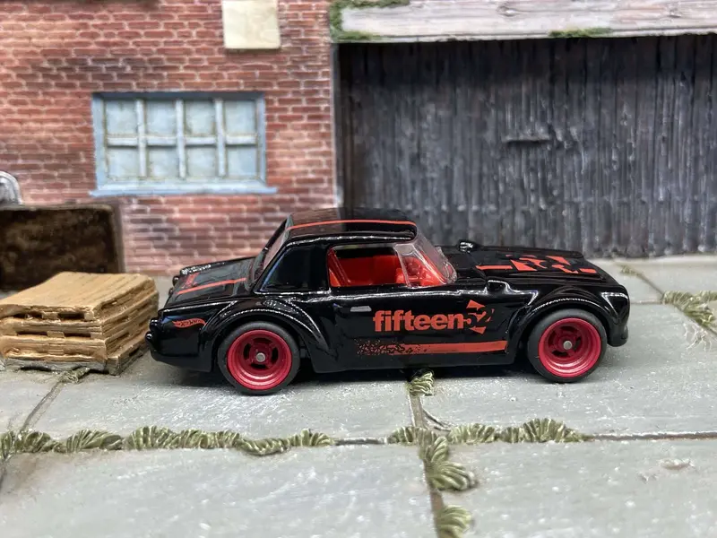 Custom Hot Wheels Fairlady 2000 In Black With Red 4 Spoke Mag Wheels With Rubber Tires 1