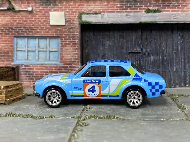 Custom Hot Wheels - Ford Escort Rs1600 - Blue Checkered - Chrome Bbs Racing Wheels - Rubber Tires 1