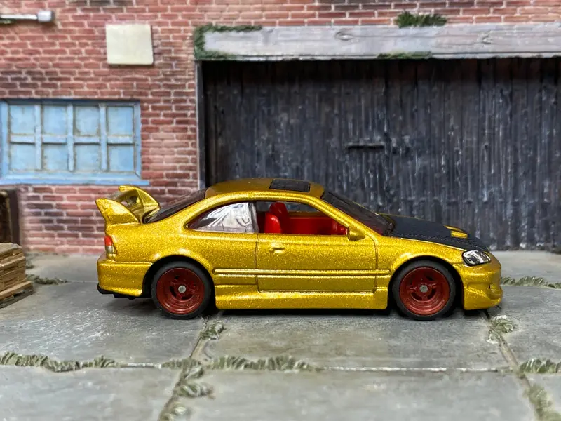 Custom Hot Wheels - Honda Civic Si - Gold And Black - Red Mag Wheels - Rubber Tires 1