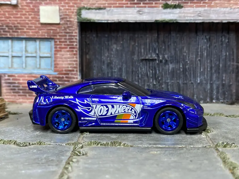 Custom Hot Wheels - Lb Silhouette Works Gt Nissan 35Gt-Rr - Blue Hot Wheels - Blue Mag Wheels - Rubber Tires 1