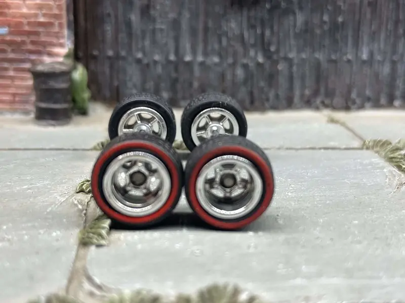 Custom Hot Wheels - Matchbox Rubber Tires & Wheels: Red Line Rubber Tires And Chrome 5 Spoke Deep Dish Wheels 12Mm - 12Mm 1