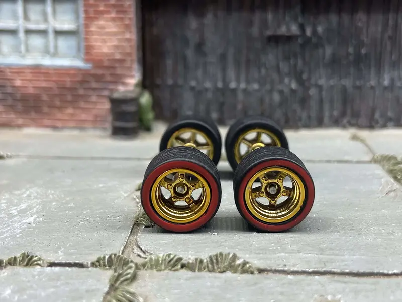 Custom Hot Wheels - Matchbox Rubber Tires & Wheels: Red Line Rubber Tires And Gold 5 Spoke Deep Dish Wheels 12Mm - 12Mm 1