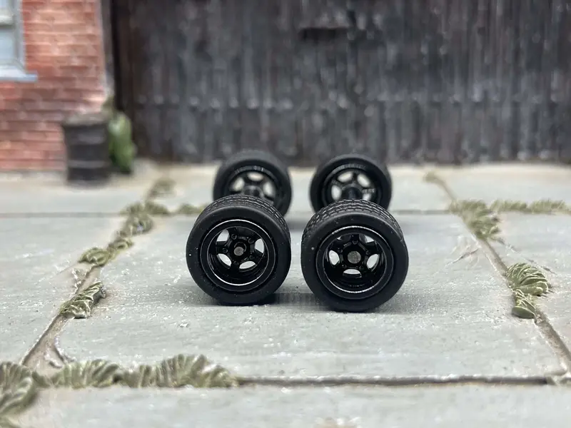 Custom Hot Wheels - Matchbox Rubber Tires & Wheels: Rubber Tires And Black 5 Spoke Deep Dish Wheels 10Mm - 10Mm 1