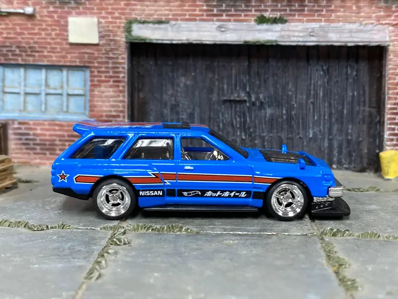 Custom Hot Wheels - Nissan Maxima Drift Car - Blue And Red - Chrome Mag Wheels - Rubber Tires 1