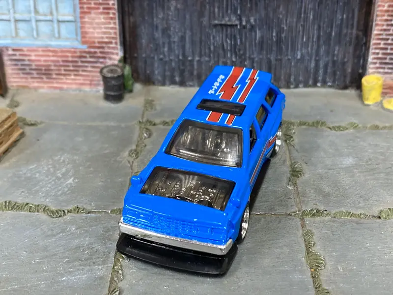 Custom Hot Wheels - Nissan Maxima Drift Car - Blue And Red - Chrome Mag Wheels - Rubber Tires 2