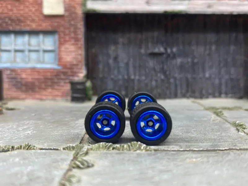 Custom Hot Wheels Rims And Rubber Tires - 5 Spoke Blue Wheels - Rubber Tires - 10Mm 1