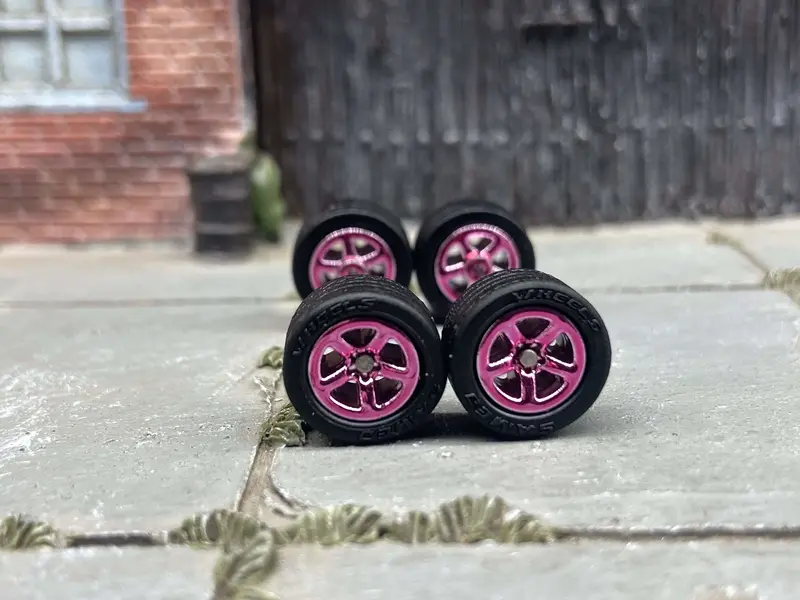 Custom Hot Wheels Rims And Rubber Tires - Pink Anodized Factory 5 Star - Rubber Tires 10Mm 1