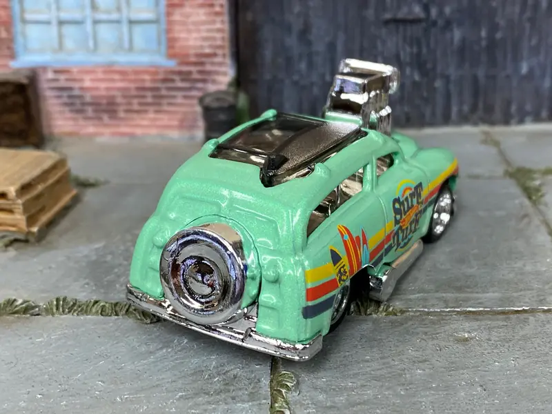 Custom Hot Wheels - Tuned Surf 'N Turf Surf Wagon - Green - Chrome American Racing Wheels - Rubber Tires 2