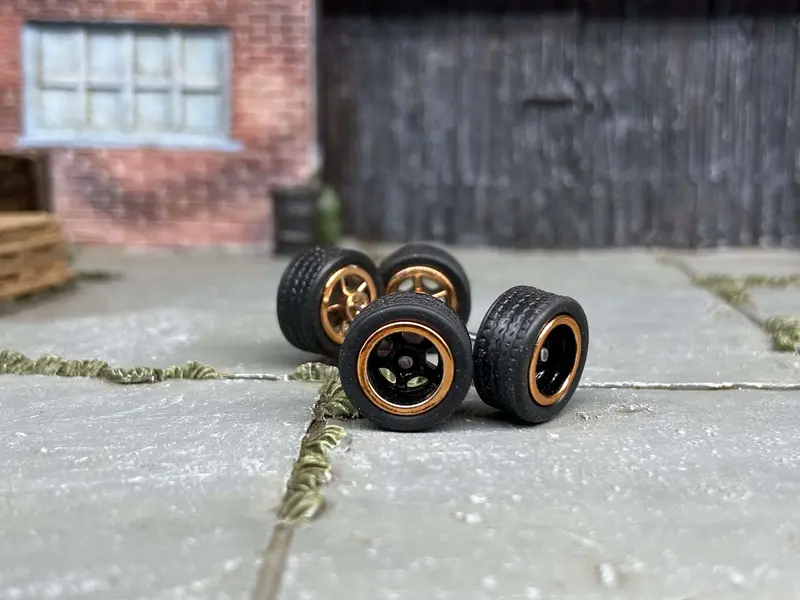 Custom Hot Wheels Wheels And Matchbox Rubber Tires And Black And Gold 5 Spoke Race Mag Wheels 10Mm 10Mm 1