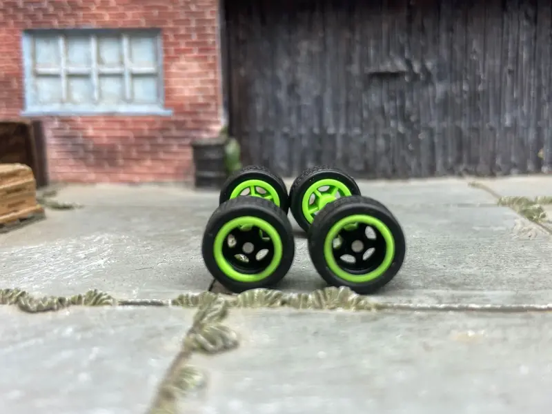 Custom Hot Wheels Wheels And Matchbox Rubber Tires - Black And Green 5 Spoke American Racing Wheels And Rubber Tires 12Mm & 12Mm 1