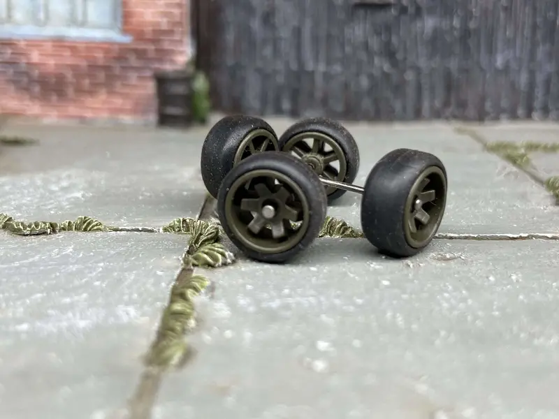 Custom Hot Wheels Wheels And Matchbox Rubber Tires - Green/Drab 6 Spoke Race Wheels Rubber Tires 10Mm & 10Mm 1