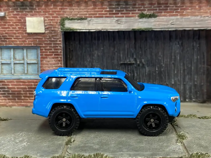 Custom Matchbox - 2018 Toyota 4 Runner - Blue - Black 6 Spoke Wheels - Off Road Rubber Tires 1