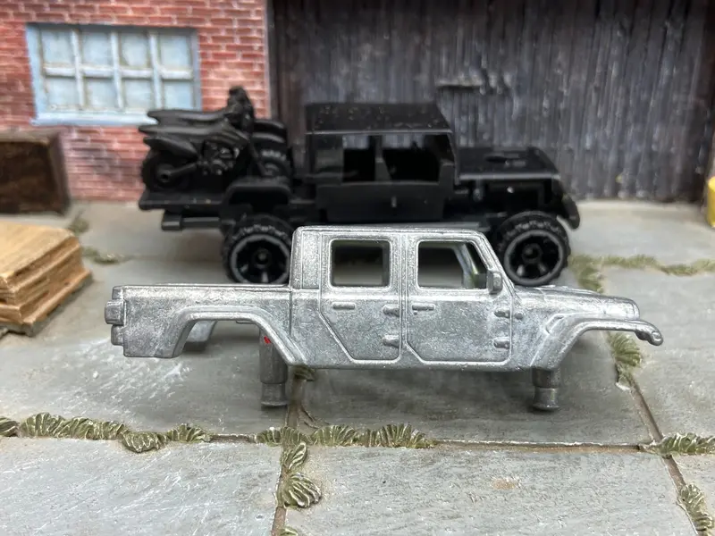 Diy Custom Hot Wheels Car Kit - 2020 Jeep Gladiator - Build Your Own Custom Hot Wheels! 1