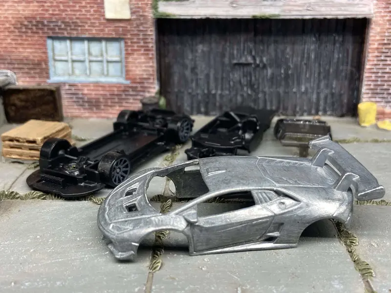 Diy Hot Wheels Car Kit - Lamborghini Huracan Lp 620-2 Super Trofeo - Build Your Own Custom Hot Wheels! 1