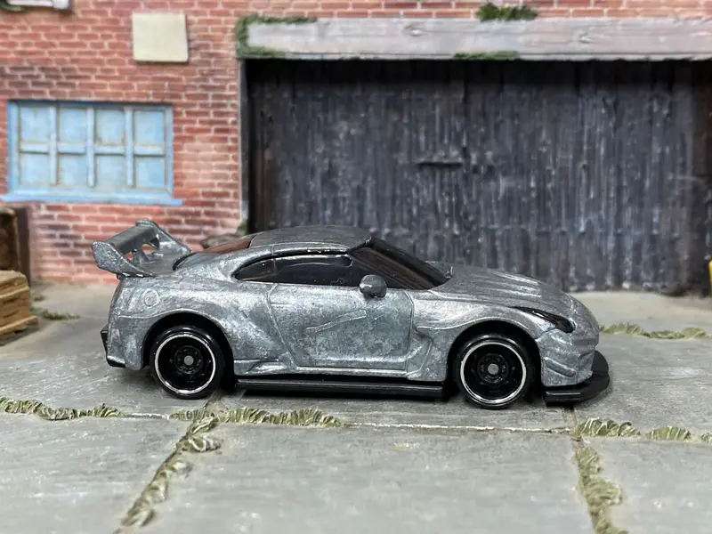 Diy Hot Wheels Car Kit - Lb-Silhouette Work Gt Nissan 35Gt-Rr Vr.2 - Build Your Own Custom Hot Wheels! 2