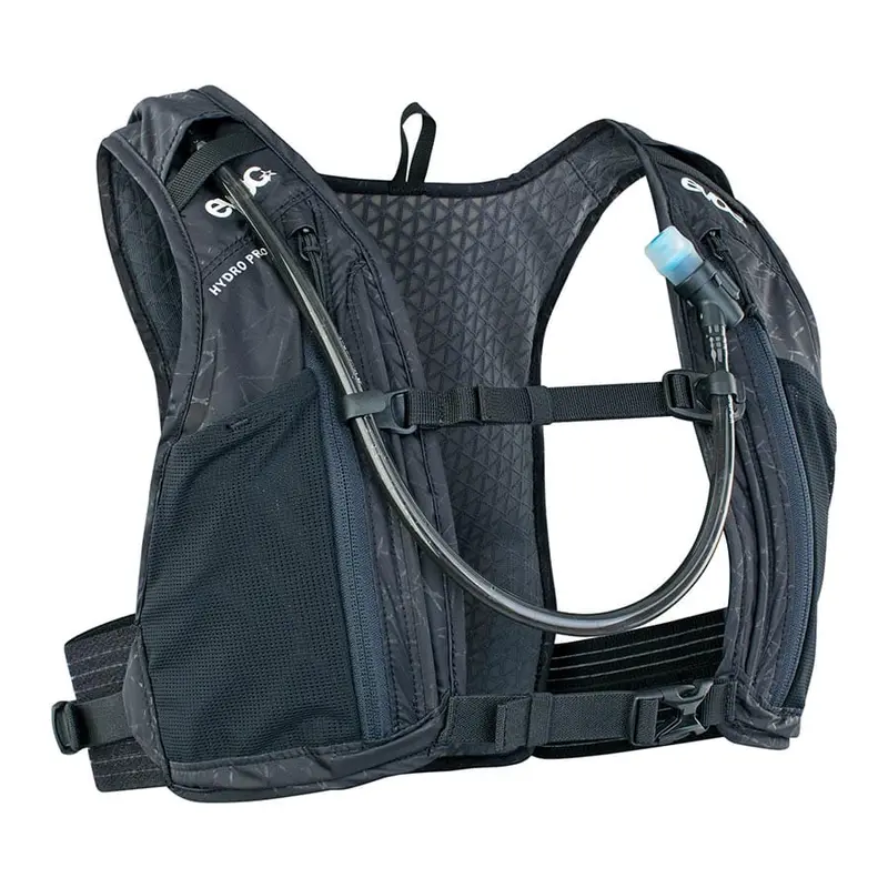 Evoc Hydro Pro 3 + 1.5L Bladder 1