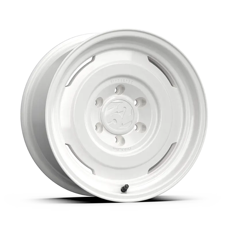 Fifteen52 Analog Hd Classic White 1