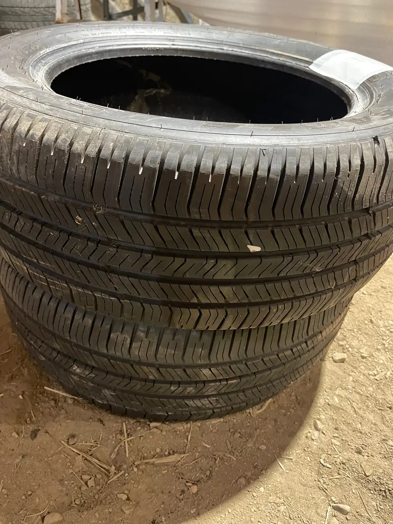 Goodyear Eagle Ls2 225/55R17 Un Used. 1