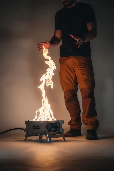 Howl Campfires The Howl R1 1