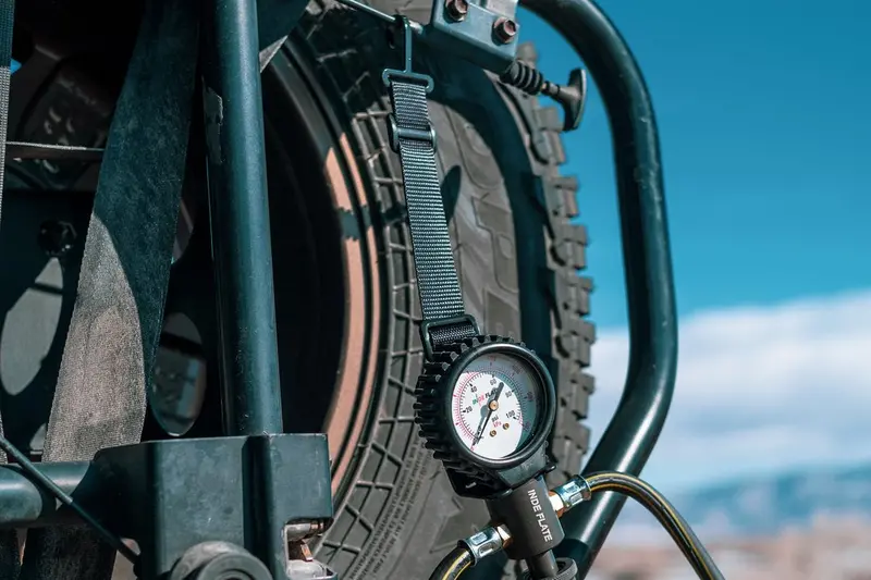 Indeflate Inflate/Deflate Tire Device With Carrying Bag 2