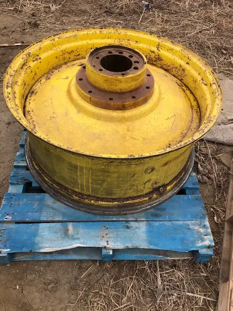 Jd Tractor Rims, Factory Duals, 20.8-38 From A 4440. Cast Hub And Sleeves Used 2