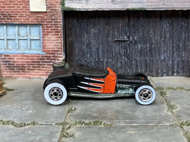 Loose Hot Wheels - 1927 Ford T-Bucket Track T - Sating Black And Red 1