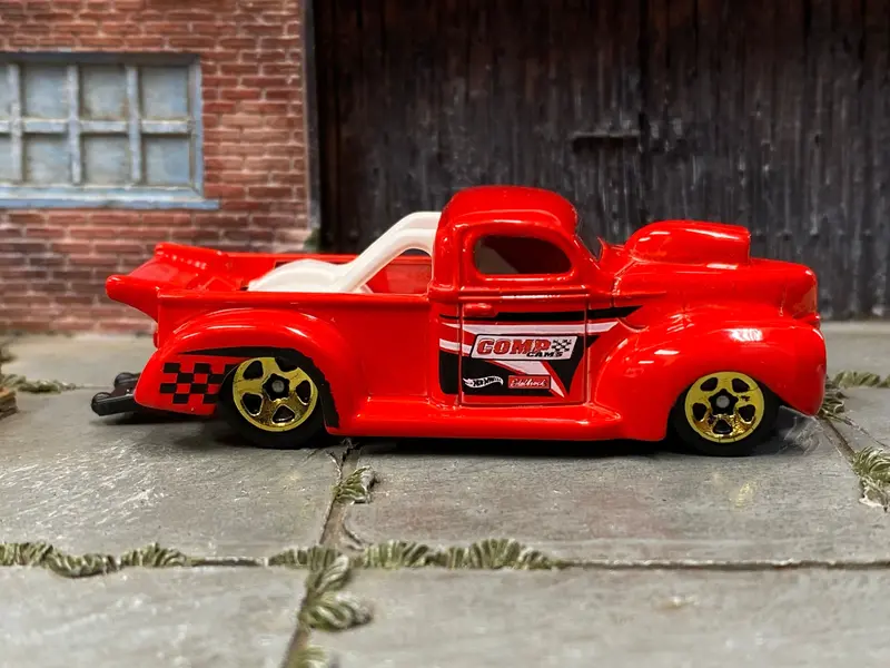 Loose Hot Wheels - 1940 Ford Drag Truck - Red And White Comp Cams 1