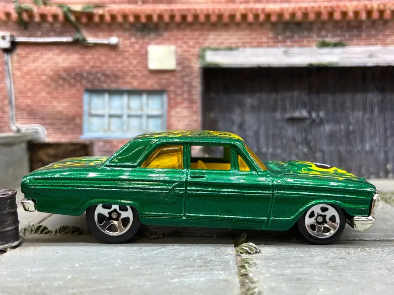 Loose Hot Wheels - 1964 Ford Fairlane Thunderbolt - Green And Yellow With Flames 1
