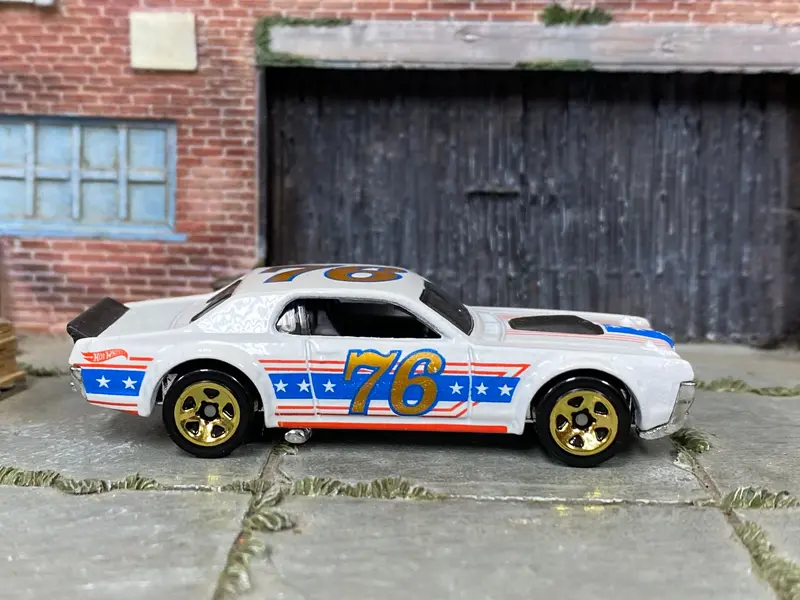 Loose Hot Wheels - 1968 Mercury Cougar - White Stars And Stripes 1