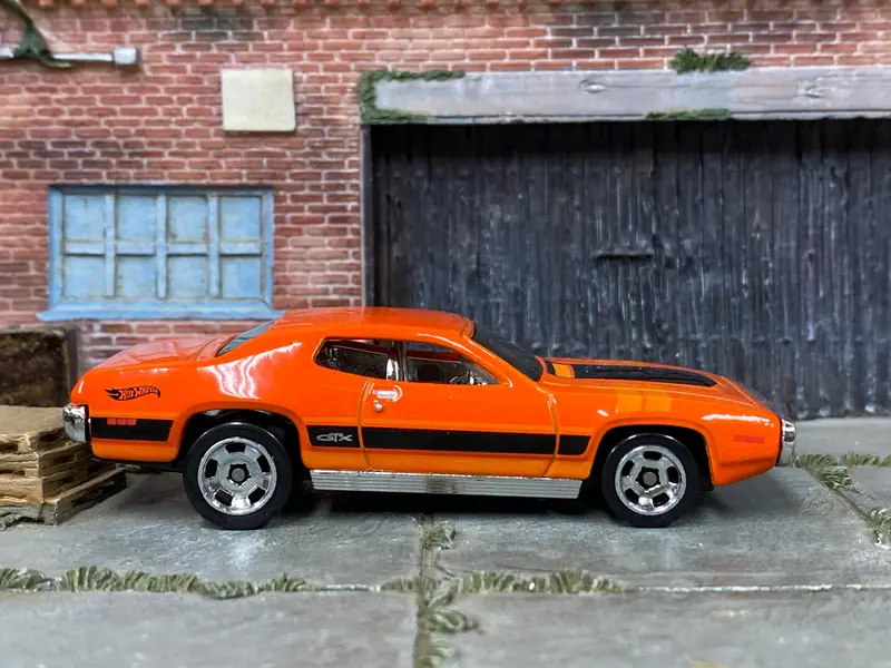 Loose Hot Wheels - 1971 Plymouth Gtx - Orange And Black 1