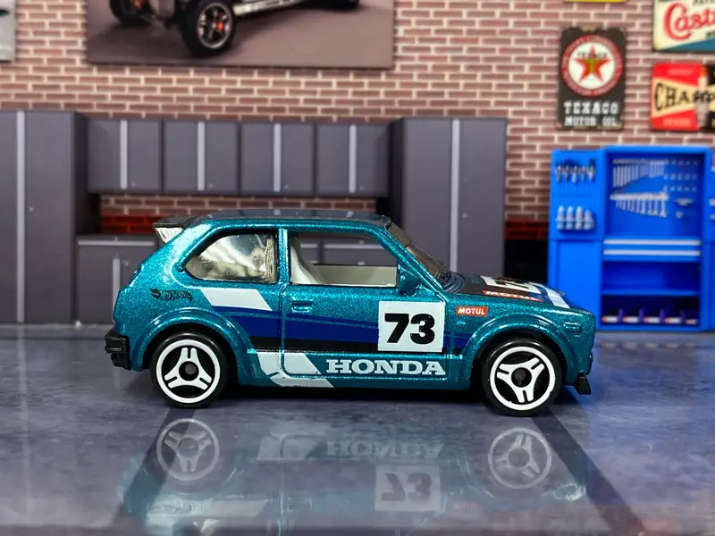 Loose Hot Wheels - 1973 Honda Civic Custom - Teal 1